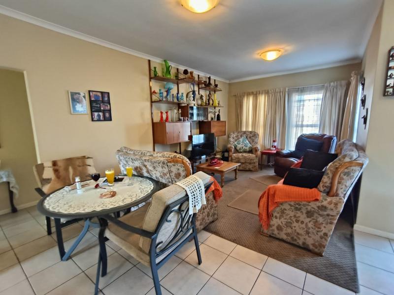 2 Bedroom Property for Sale in Protea Heights Western Cape